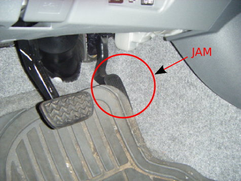 Floor mat interfering with the accelerator pedal